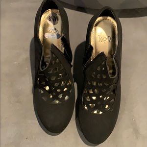 Black, very high heeled